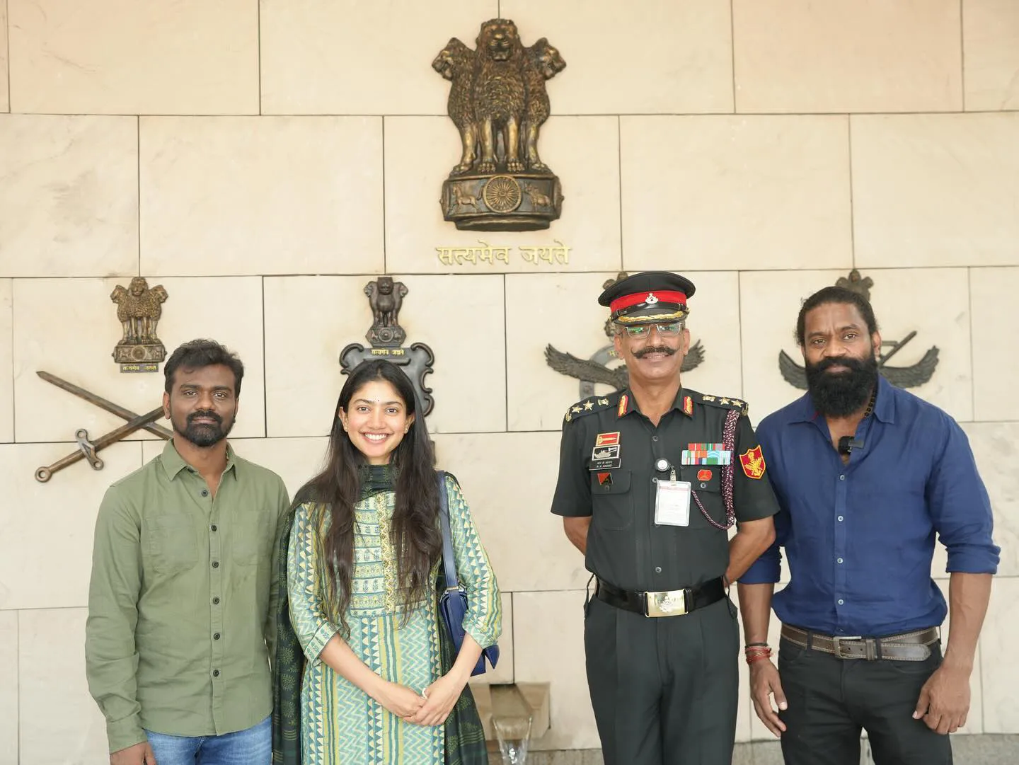 Sai Pallavi Pays Tributes to Major Mukund Varadarajan at National War Memorial