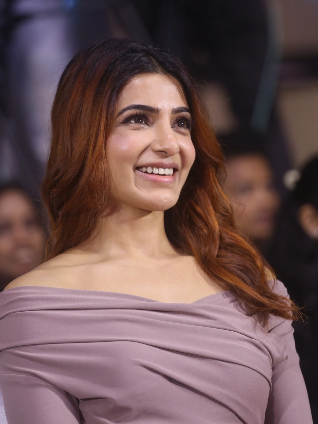Samantha Stylish Looks