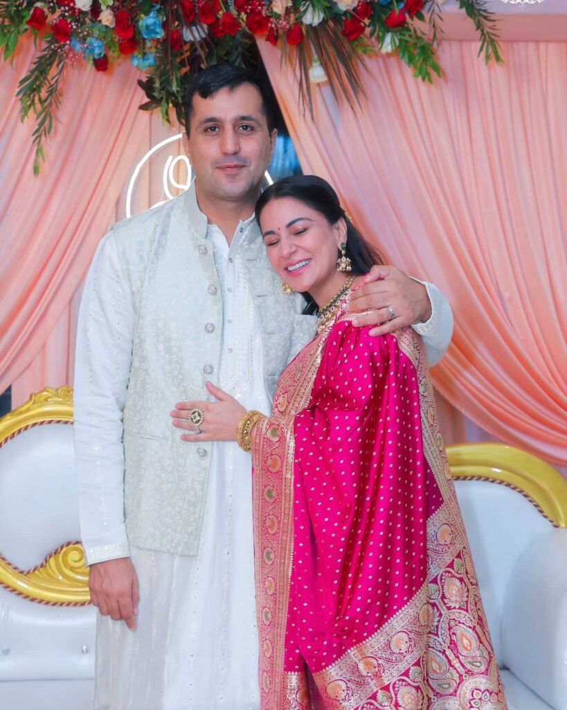 Actress Shraddha Arya shares her Baby Shower Event Photos 