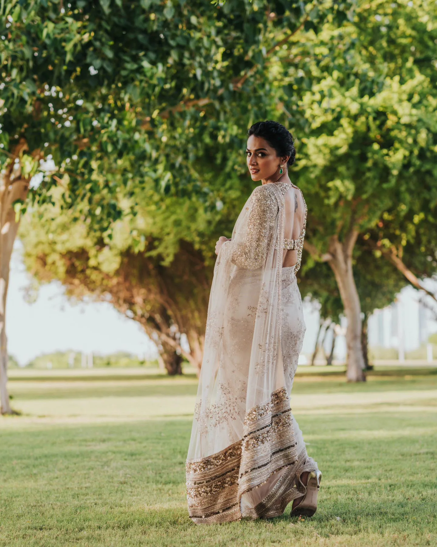 Shraddha Srinath Shines in Saree for Diwali
