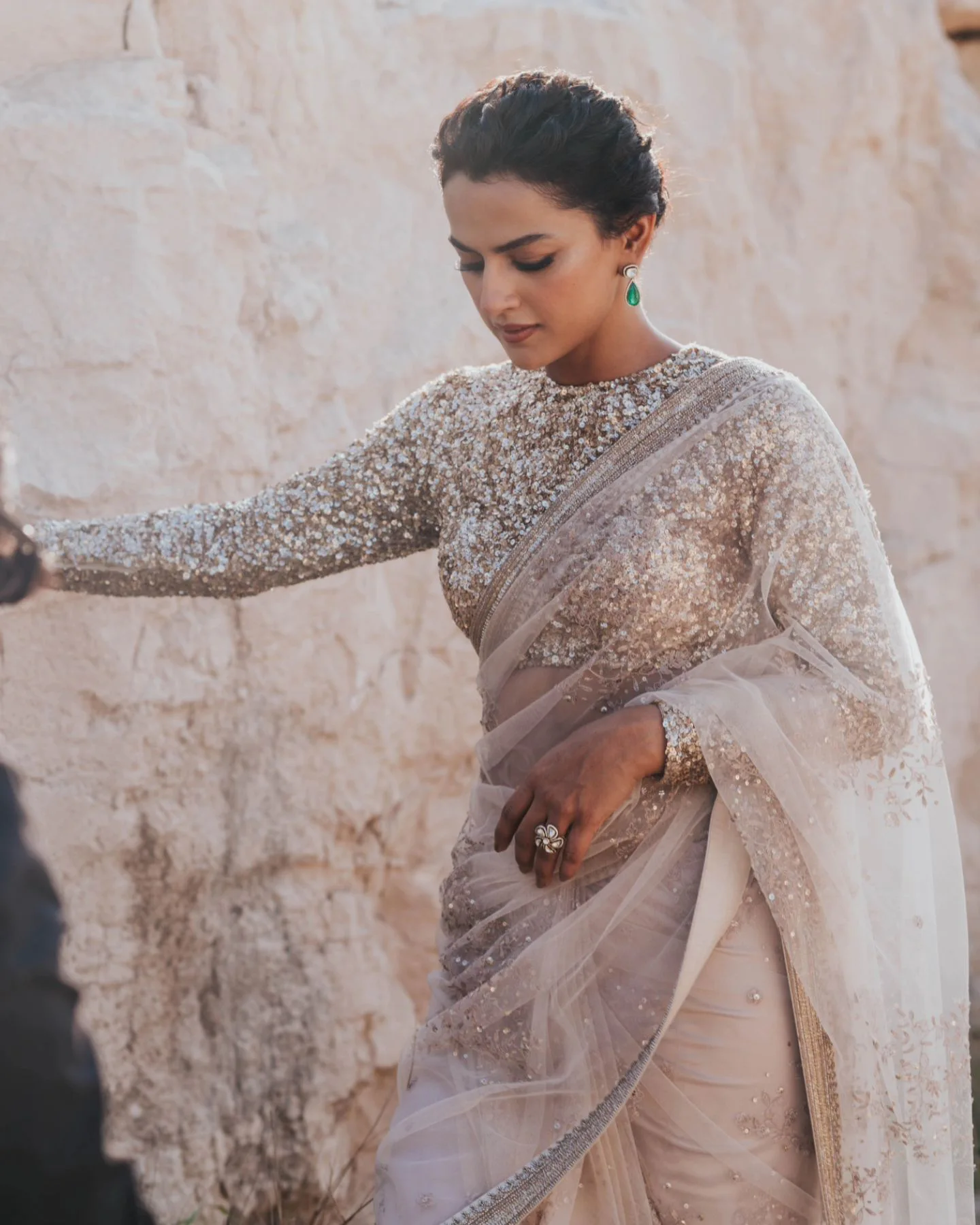 Shraddha Srinath Shines in Saree for Diwali