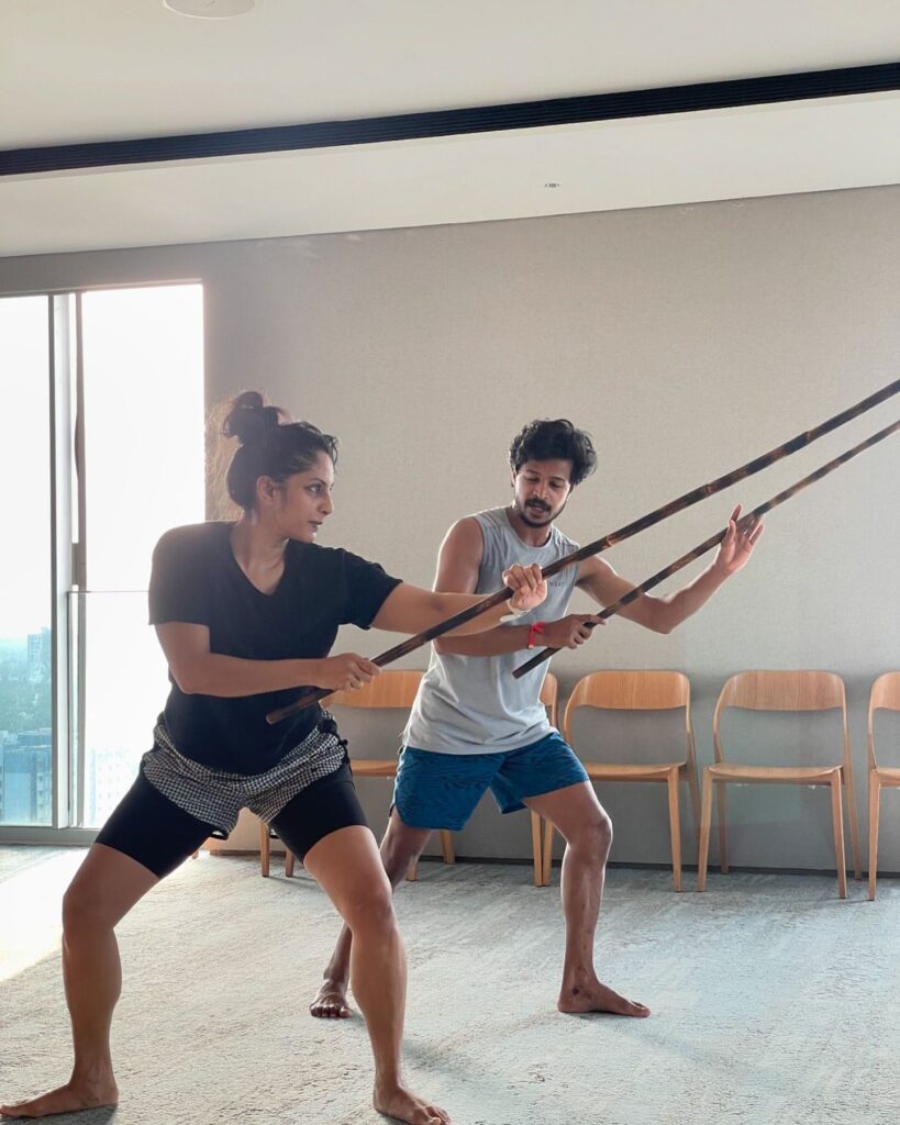 Sriya Reddy Learning Kalari Payattu Photos goes Viral 