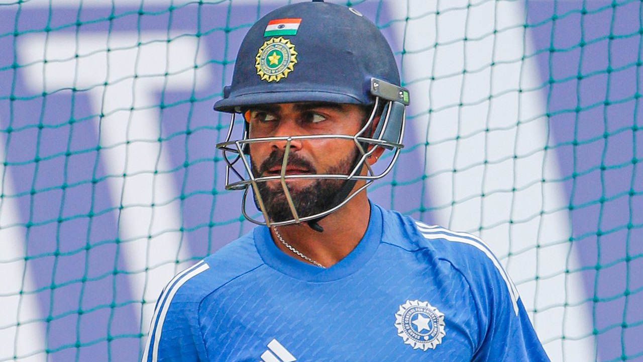 Virat Kohli : న్యూజిలాండ్తో టెస్టు సిరీస్.. అరుదైన రికార్డు పై విరాట్ కోహ్లీ కన్ను.. Virat Kohli : న్యూజిలాండ్తో టెస్టు సిరీస్.. అరుదైన రికార్డు పై విరాట్ కోహ్లీ కన్ను..