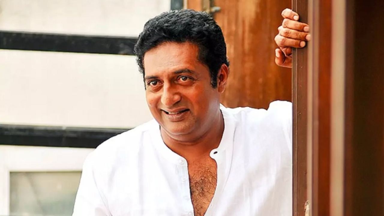 Prakash Raj : నీ వల్ల కోటి రూపాయల నష్టం.. ప్రకాష్ రాజ్ పై నిర్మాత ఫైర్.. Prakash Raj : నీ వల్ల కోటి రూపాయల నష్టం.. ప్రకాష్ రాజ్ పై నిర్మాత ఫైర్..