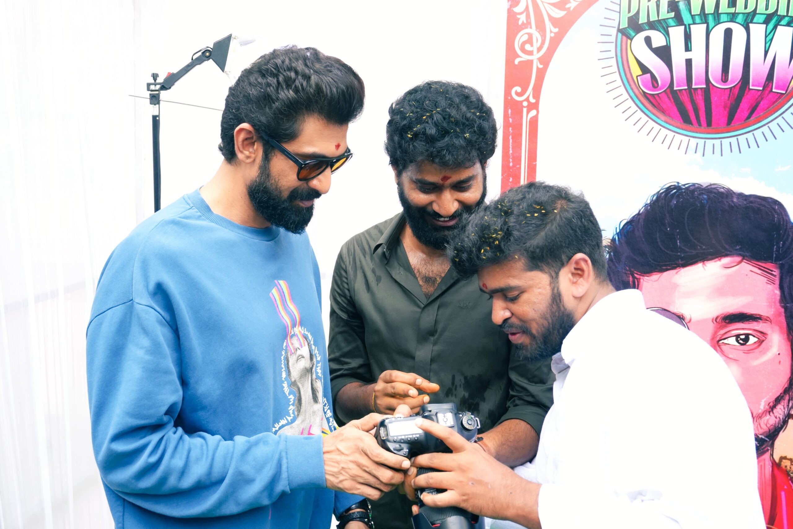 Rana Captured Tiruveer and Teena Sravya Photos in 𝐓𝐡𝐞 𝐆𝐫𝐞𝐚𝐭 𝐏𝐫𝐞-𝐖𝐞𝐝𝐝𝐢𝐧𝐠 𝐒𝐡𝐨𝐰 Movie Opening 