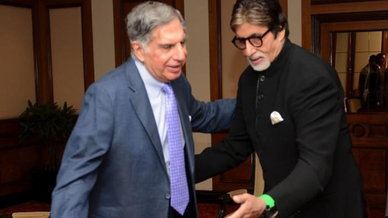 Ratan Tata – Amitabh Bachchan : అన్నిట్లో సక్సెస్ అయిన రతన్ టాటా.. సినిమాల్లో మాత్రం.. అమితాబ్తో సినిమా తీసి.. Ratan Tata – Amitabh Bachchan : అన్నిట్లో సక్సెస్ అయిన రతన్ టాటా.. సినిమాల్లో మాత్రం.. అమితాబ్తో సినిమా తీసి..