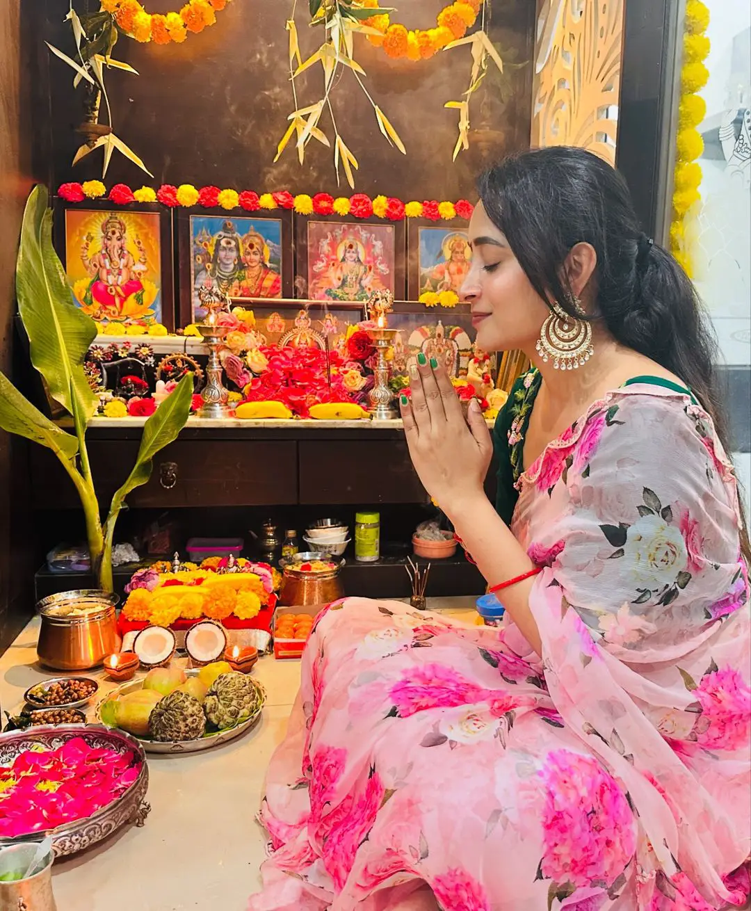Actress Bhanu Shree Karthika Pournami Special