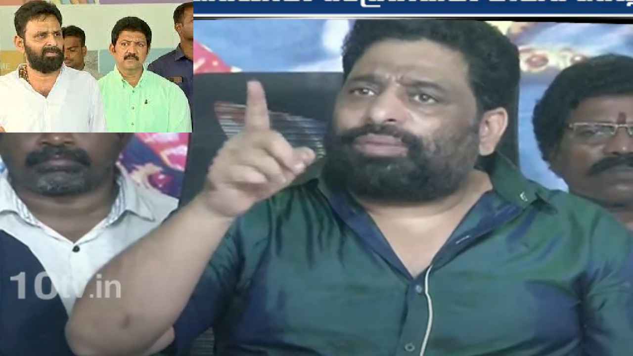 చంద్రబాబును తిట్టిన వాళ్లను వదిలేది లేదు- కొడాలి నాని, వంశీల బుద్దా వెంకన్న ఫైర్ చంద్రబాబును తిట్టిన వాళ్లను వదిలేది లేదు- కొడాలి నాని, వంశీల బుద్దా వెంకన్న ఫైర్