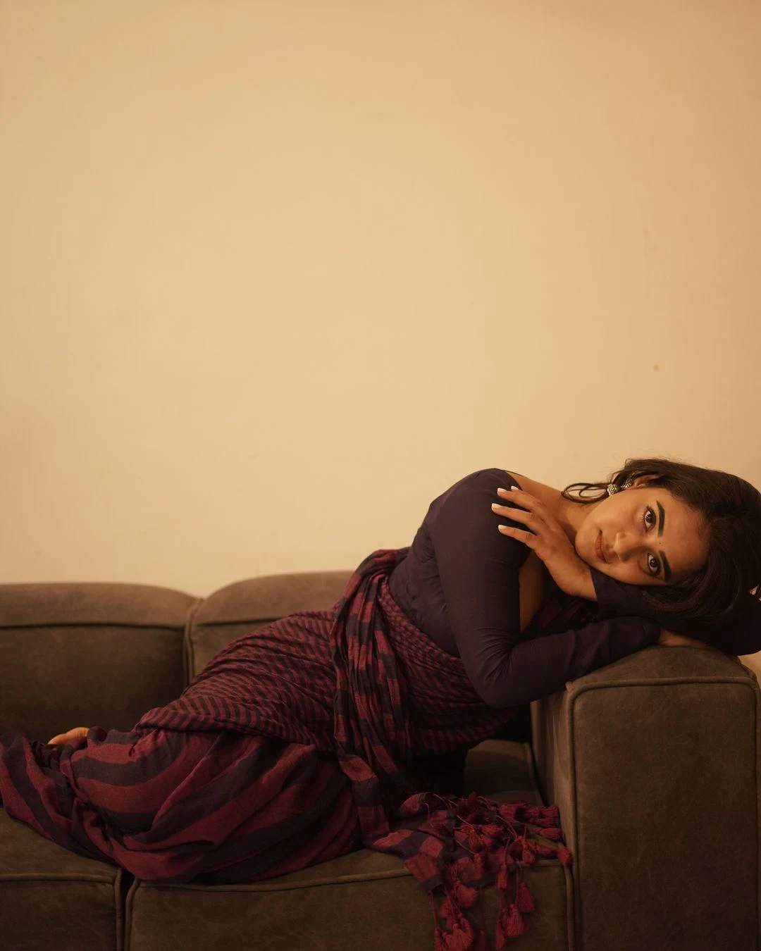 Deepthi Sunaina Stunning Looks in Saree