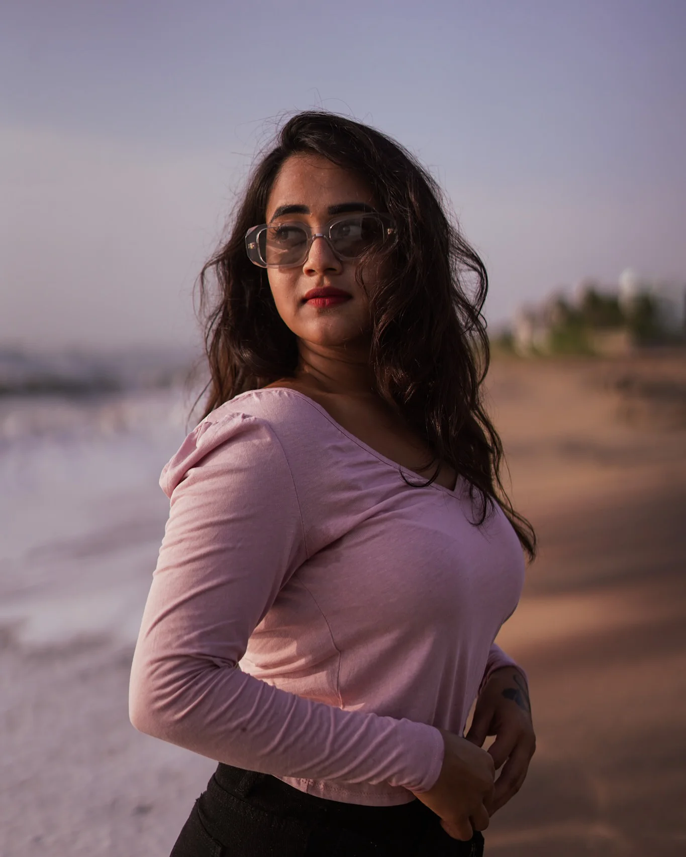 Deepthi Sunaina Enjoying in Chennai Beach