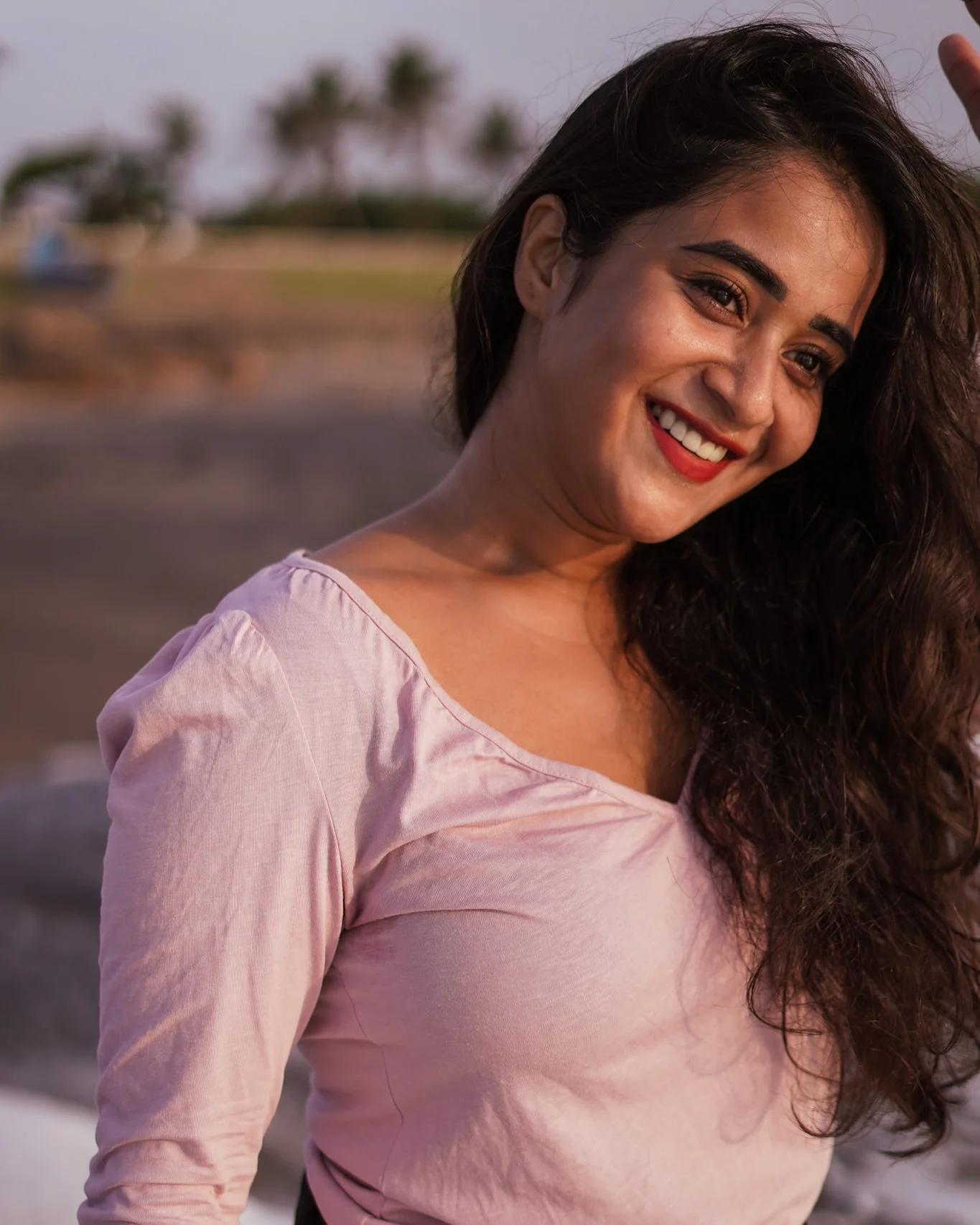 Deepthi Sunaina Enjoying in Chennai Beach