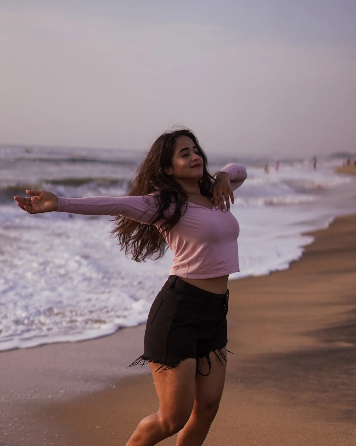 Deepthi Sunaina Enjoying in Chennai Beach