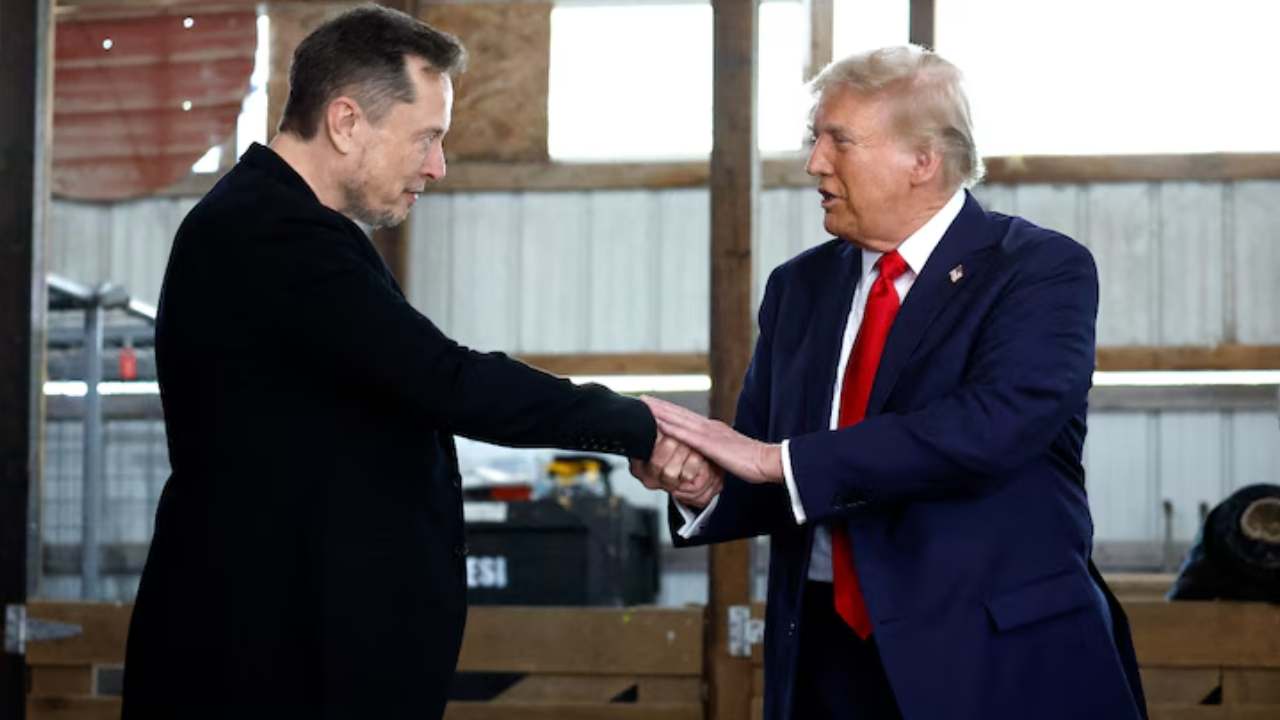 Donald Trump: దూకుడు పెంచిన ట్రంప్.. కీలక పదవుల్లో వరుసగా నియామకాలు.. పూర్తి జాబితా ఇదే.. Donald Trump: దూకుడు పెంచిన ట్రంప్.. కీలక పదవుల్లో వరుసగా నియామకాలు.. పూర్తి జాబితా ఇదే..