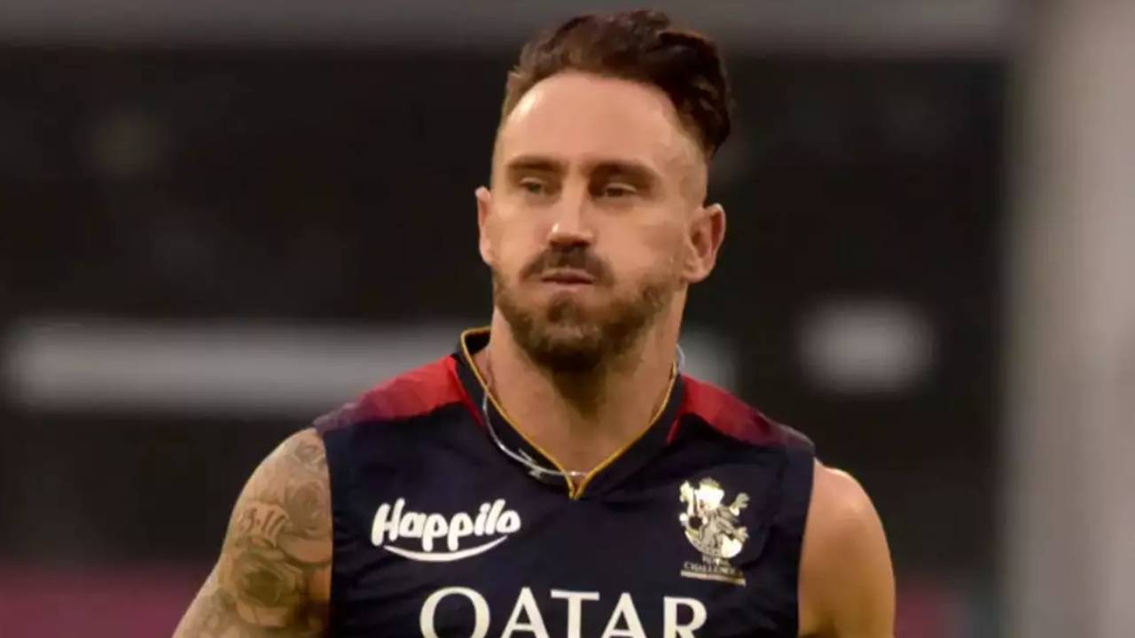 IPL Mega Auction 2025 : అరెరె.. కొద్దిలో మిస్సైందిగా.. బెంగళూరు వద్దంటే.. డుప్లెసిస్ ను ఎవరు తీసుకున్నారో తెలుసా? IPL Mega Auction 2025 : అరెరె.. కొద్దిలో మిస్సైందిగా.. బెంగళూరు వద్దంటే.. డుప్లెసిస్ ను ఎవరు తీసుకున్నారో తెలుసా?
