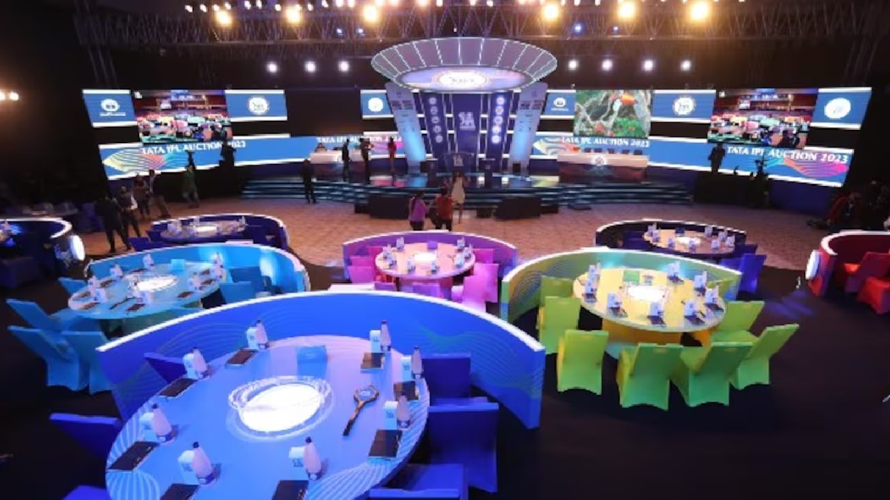 IPL : ఐపీఎల్ ఆటగాళ్లకు చెల్లింపుల విధానం ఎలా ఉంటుందో తెలుసా? ఒక్క మ్యాచ్ ఆడకపోయినా.. IPL : ఐపీఎల్ ఆటగాళ్లకు చెల్లింపుల విధానం ఎలా ఉంటుందో తెలుసా? ఒక్క మ్యాచ్ ఆడకపోయినా..