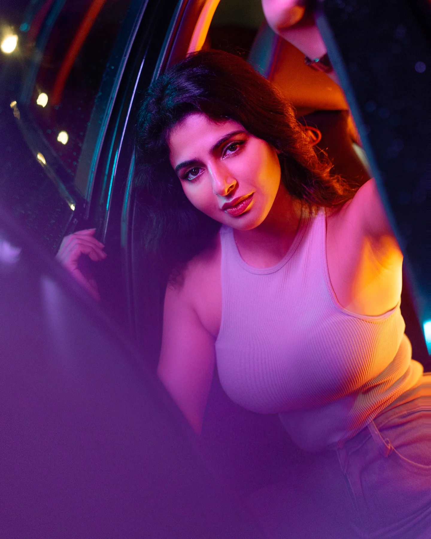 Iswarya Menon Sizzling Photos
