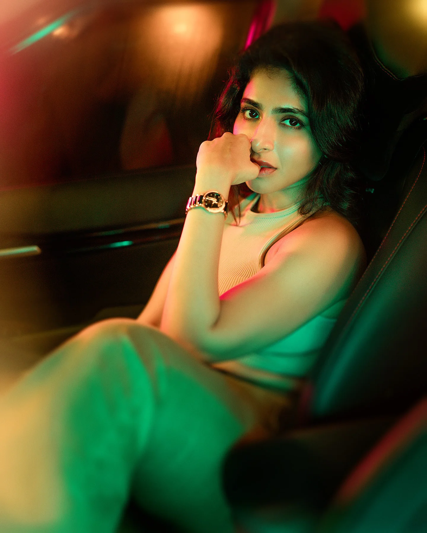 Iswarya Menon Sizzling Photos