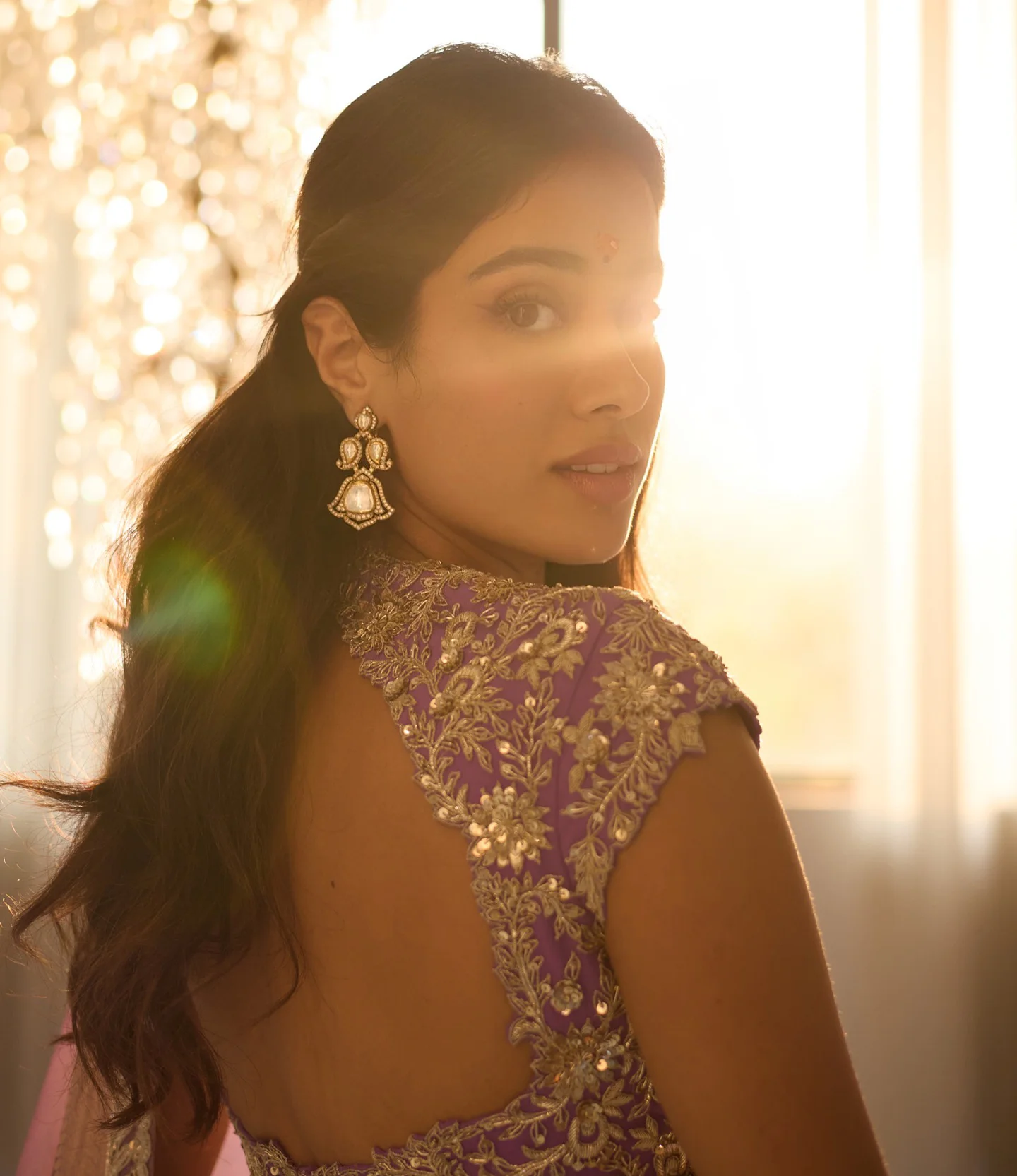 Janhvi Kapoor Mesmerizing Looks in Saree for Diwali
