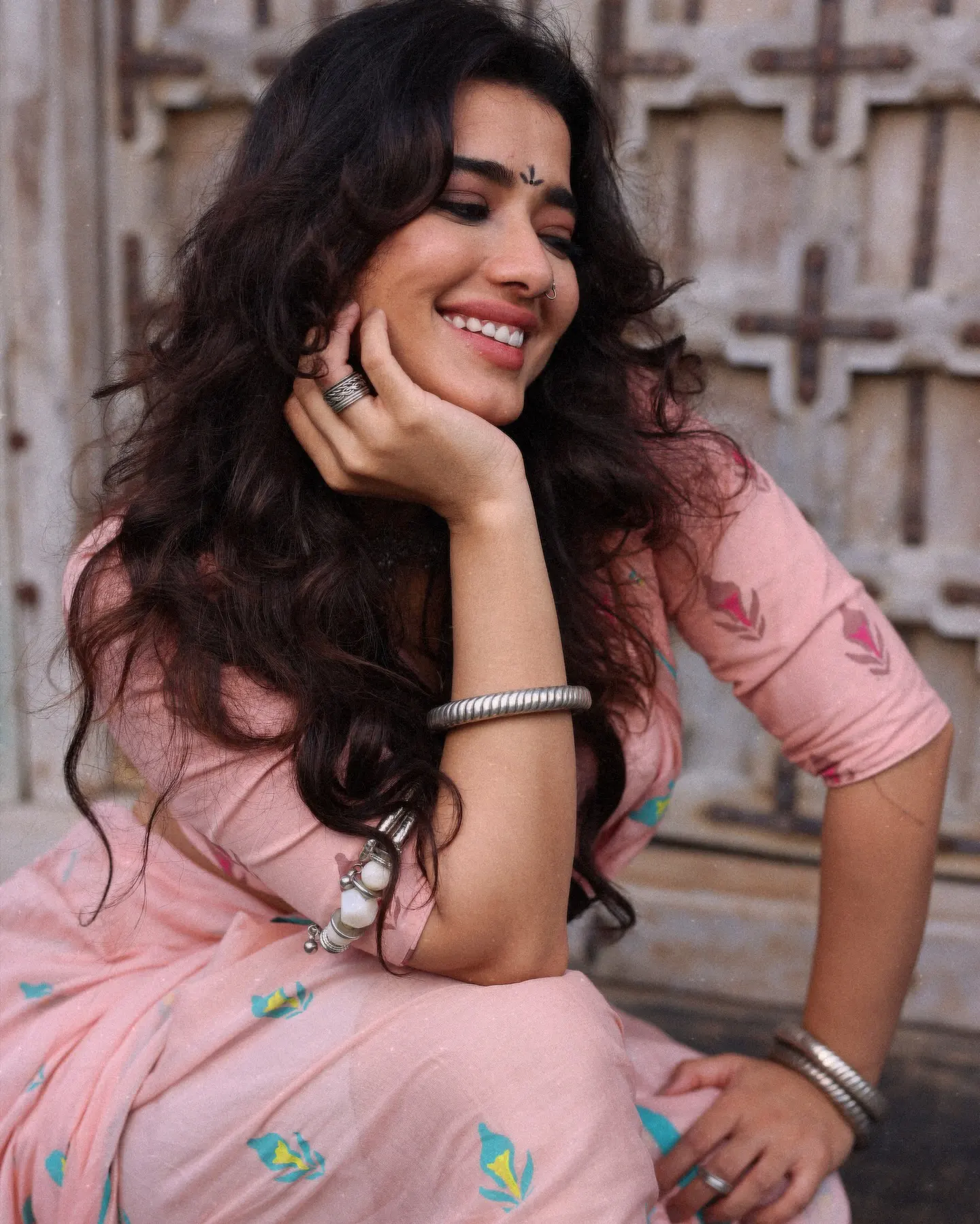 Ketika Sharma Sizzling Photos in Saree