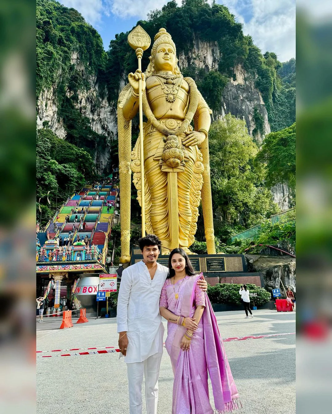 Jabardasth Kevvu Kartheek Enjoying Vacation with Wife in Malaysia