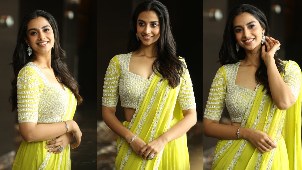 Meenaakshi Chaudhary : చీరలో మిలమిల మెరిపిస్తున్న మీనాక్షి చౌదరి..