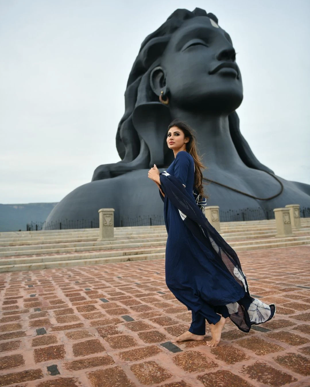 Mouni Roy Visited Adi Yogi