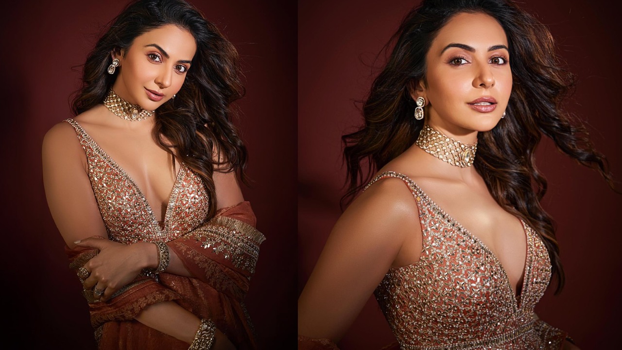 Rakul Preet Singh : అందాలతో వలవేస్తూ.. రకుల్ ప్రీత్ సింగ్ మెరుపులు..