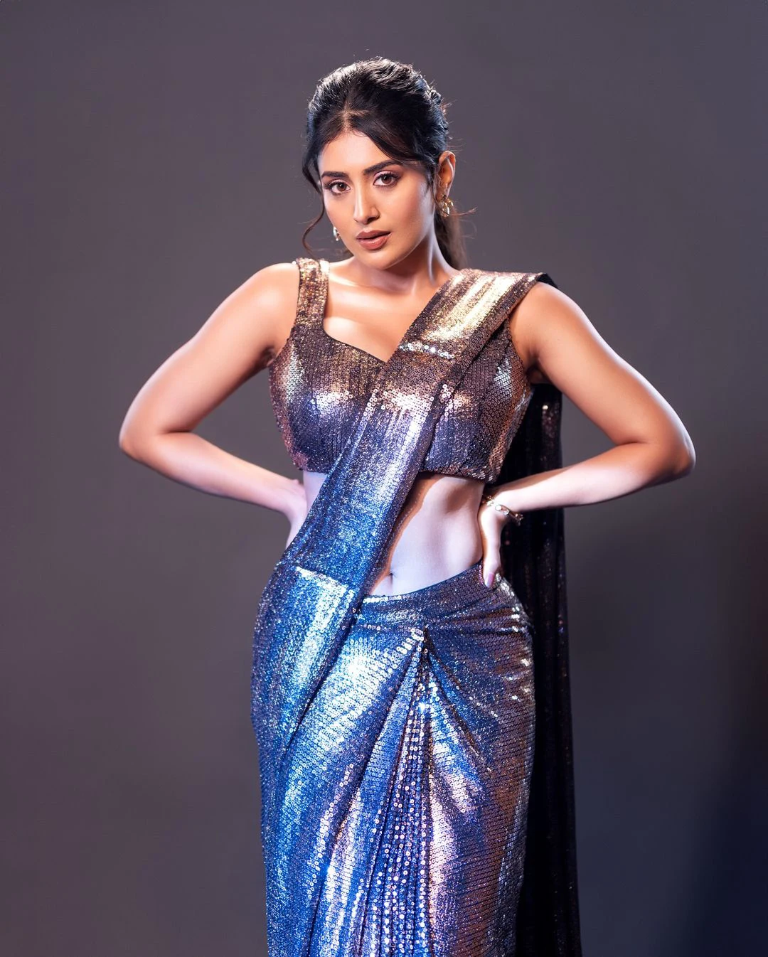 Rashi Singh Elegant her Beauty in Saree and Modern Dress
