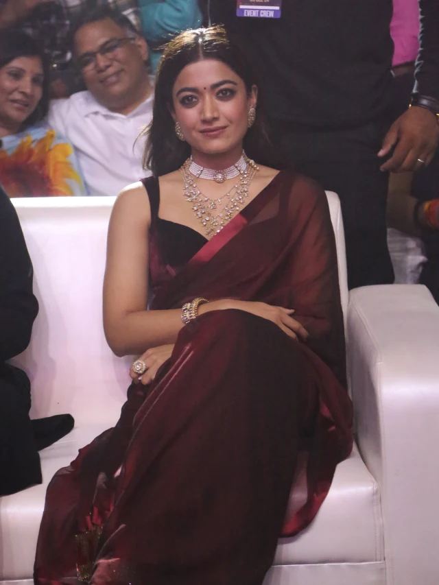 Rashmika Mandanna Stunning Looks in Saree at Pushpa 2 Trailer launch Event