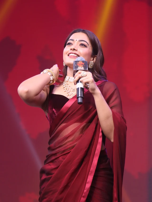 Rashmika Mandanna Stunning Looks in Saree at Pushpa 2 Trailer launch Event