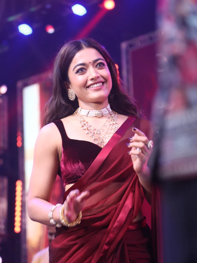 Rashmika Mandanna Stunning Looks in Saree at Pushpa 2 Trailer launch Event
