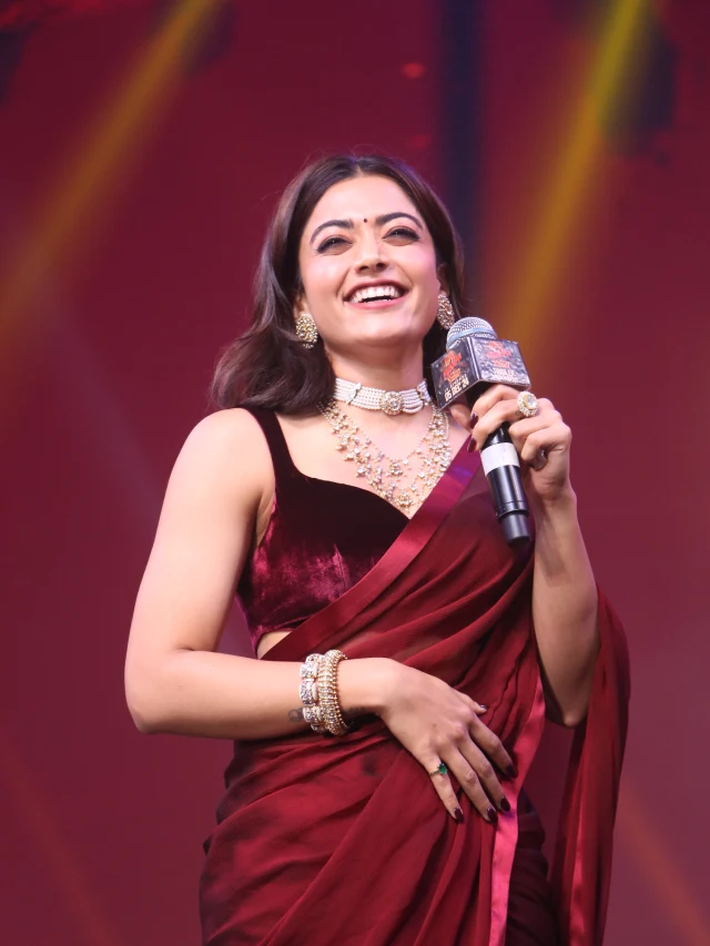 Rashmika Mandanna Stunning Looks in Saree at Pushpa 2 Trailer launch Event