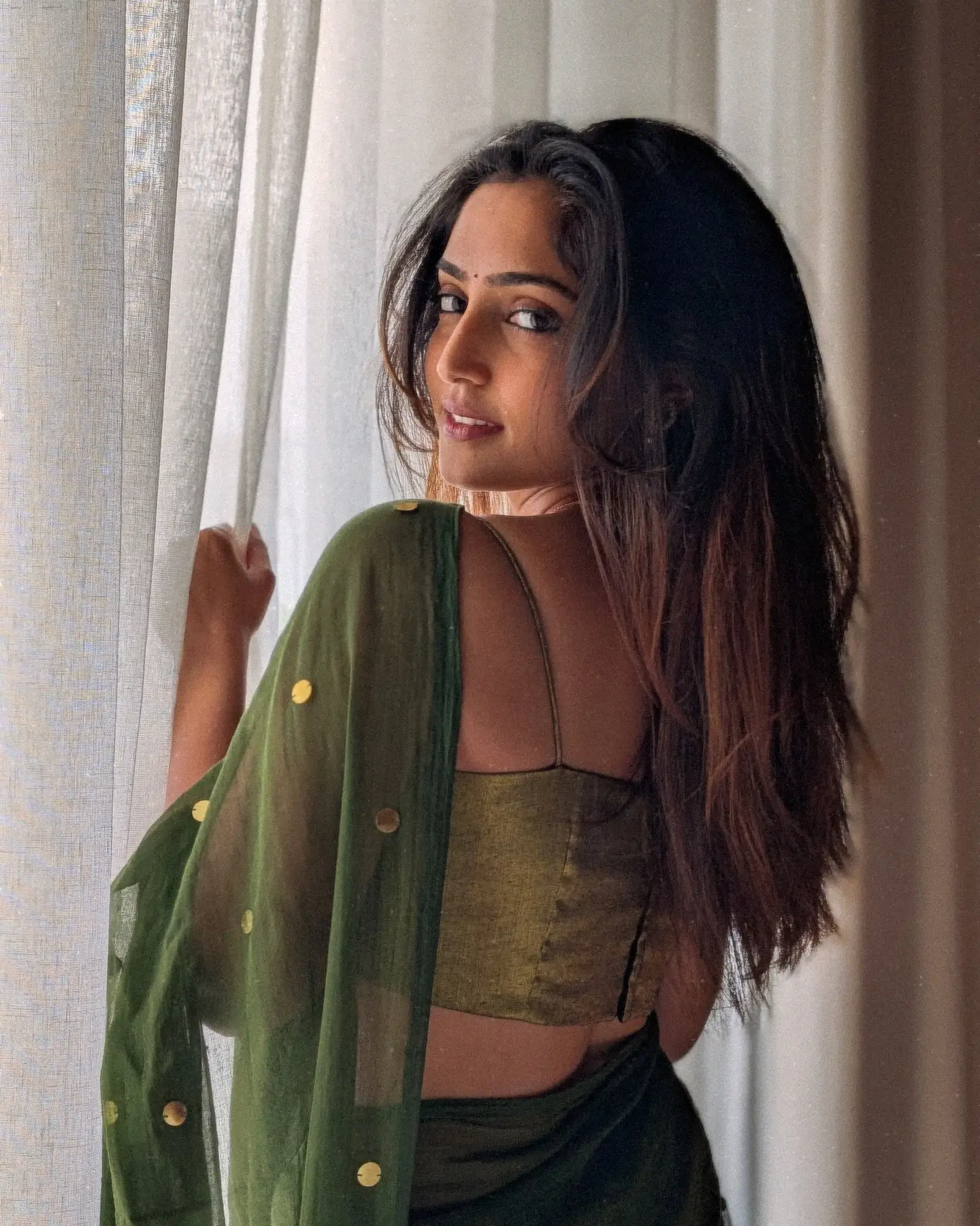 Reba Monica John Cute Photos in Saree