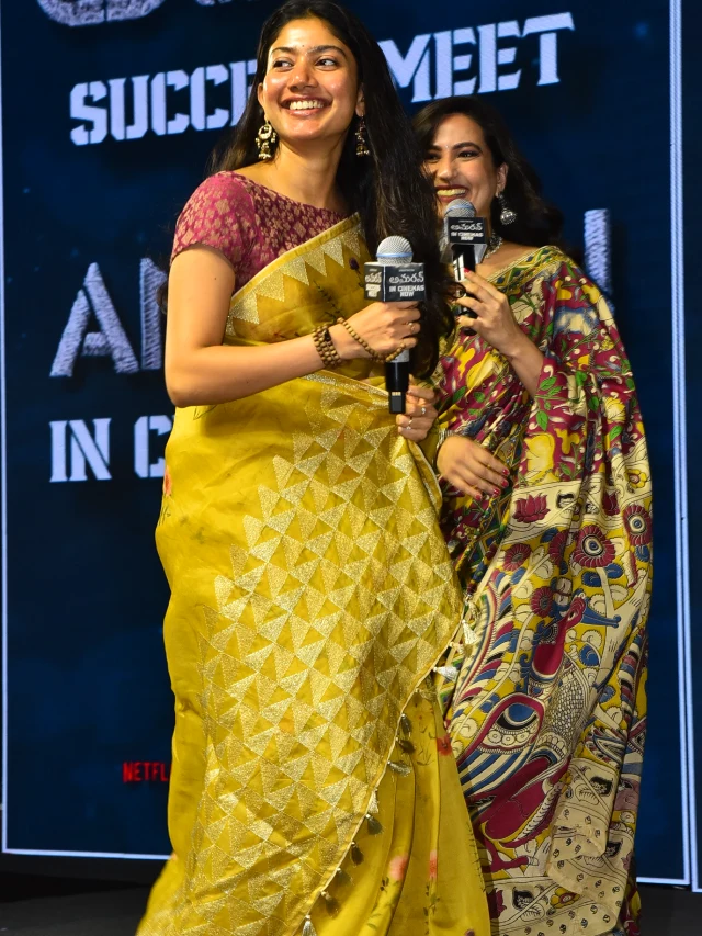 Sai Pallavi Stunning looks in Saree