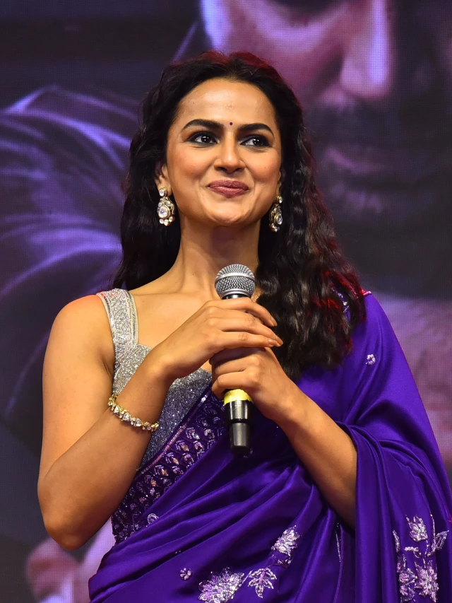 Shraddha Srinath Shines in Saree at Mechanic Rocky Pre Release event