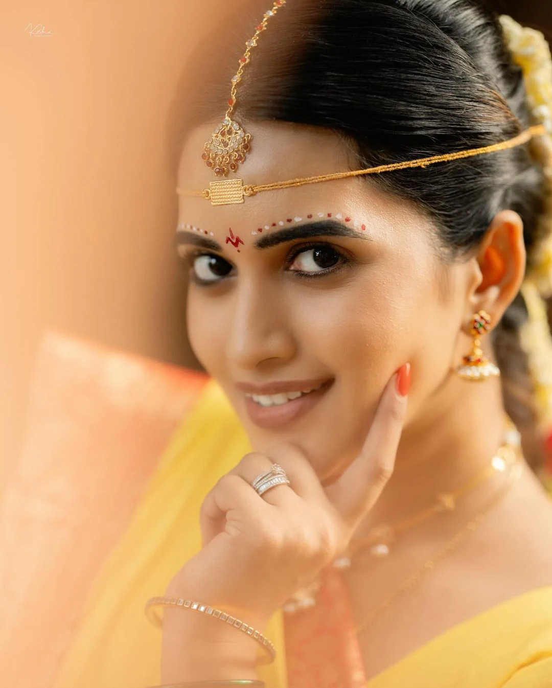 Sravanthi Chokarapu Turned as beautiful Bride