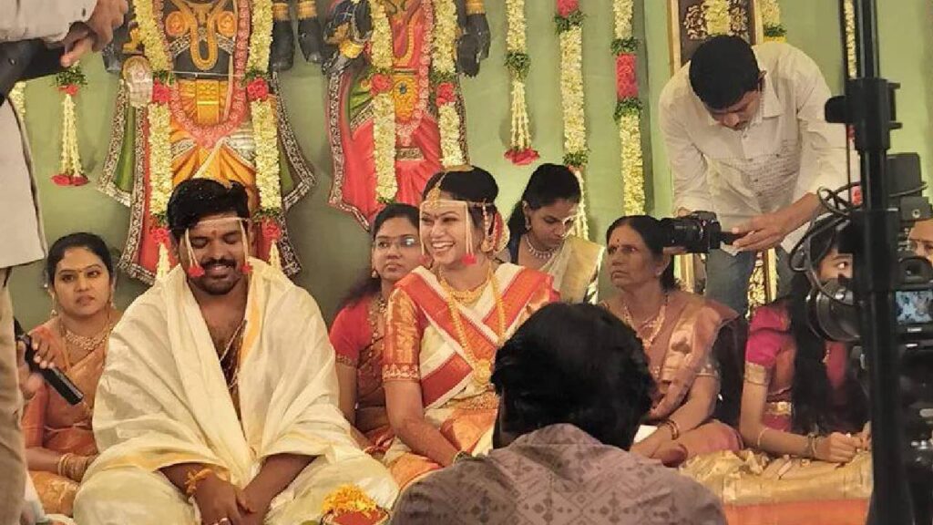 Tollywood singers Anurag Kulkarni and Ramya Behara got married