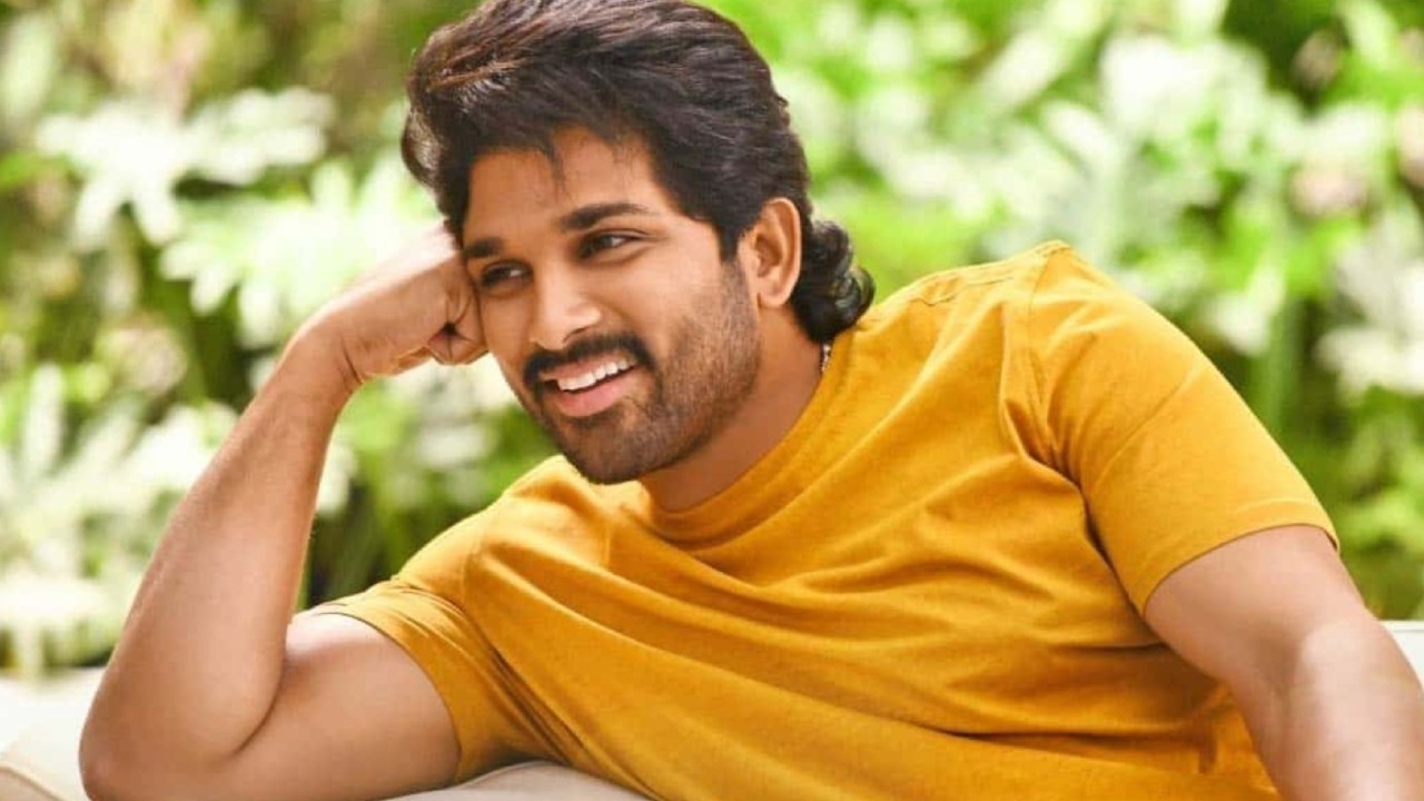 Allu Arjun : నా ఆఫీస్లోకి ఎంటర్ అవ్వగానే ఫస్ట్ ఆయన ఫోటోనే కనిపిస్తుంది.. నా మనసులో ఆయనకు అంత స్థానం ఉంది.. Allu Arjun : నా ఆఫీస్లోకి ఎంటర్ అవ్వగానే ఫస్ట్ ఆయన ఫోటోనే కనిపిస్తుంది.. నా మనసులో ఆయనకు అంత స్థానం ఉంది..