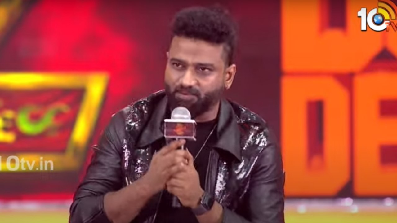 Devi Sri Prasad : పుష్ప నిర్మాతలపై నవ్వుతూనే ఫైర్ అయిన దేవిశ్రీ ప్రసాద్.. నా మీద మీకు ఎక్కువ కంప్లైంట్స్ ఉన్నాయి.. Devi Sri Prasad : పుష్ప నిర్మాతలపై నవ్వుతూనే ఫైర్ అయిన దేవిశ్రీ ప్రసాద్.. నా మీద మీకు ఎక్కువ కంప్లైంట్స్ ఉన్నాయి..