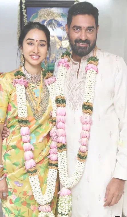 director krish Married Dr Priti Challa