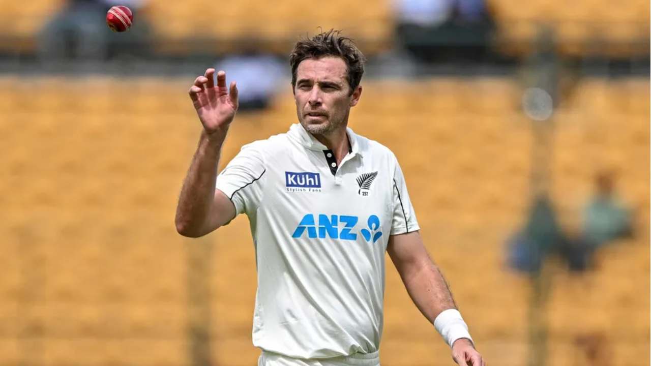 Tim Southee: న్యూజిలాండ్ బౌలర్ టీమ్ సౌథీ టెస్టు క్రికెట్కు రిటైర్మెంట్ ప్రకటించాడు.. కానీ, ఒక్క షరతు పెట్టాడు Tim Southee: న్యూజిలాండ్ బౌలర్ టీమ్ సౌథీ టెస్టు క్రికెట్కు రిటైర్మెంట్ ప్రకటించాడు.. కానీ, ఒక్క షరతు పెట్టాడు