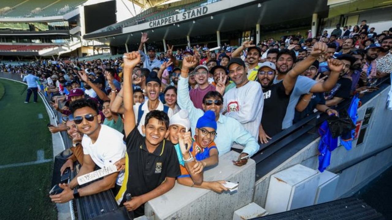 IND vs AUS : ఆసీస్తో రెండో టెస్టుకు ముందు టీమ్ఇండియా మేనేజ్మెంట్ కీలక నిర్ణయం.. ఇక పై.. IND vs AUS : ఆసీస్తో రెండో టెస్టుకు ముందు టీమ్ఇండియా మేనేజ్మెంట్ కీలక నిర్ణయం.. ఇక పై..