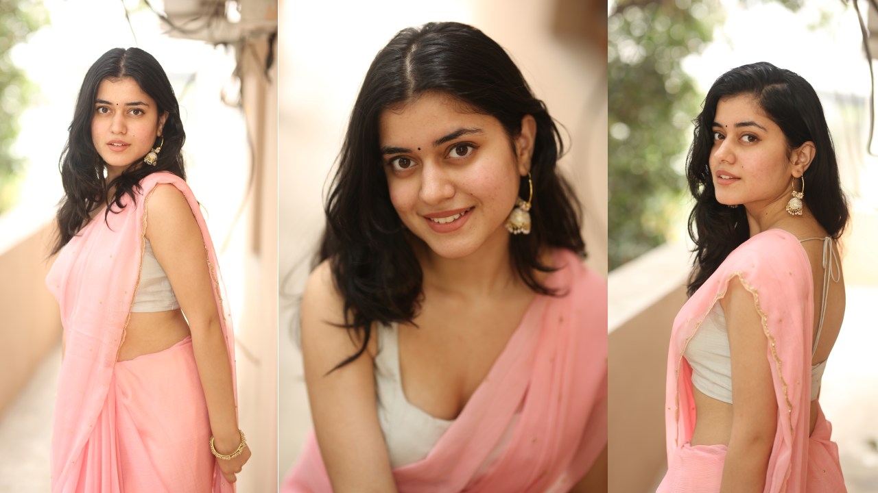 Aishwarya Sharma : కొత్త హీరోయిన్ ఐశ్వర్య శర్మ.. గులాబీ చీరలో గుబాళిస్తూ.. ఫొటోలు చూసేయండి..