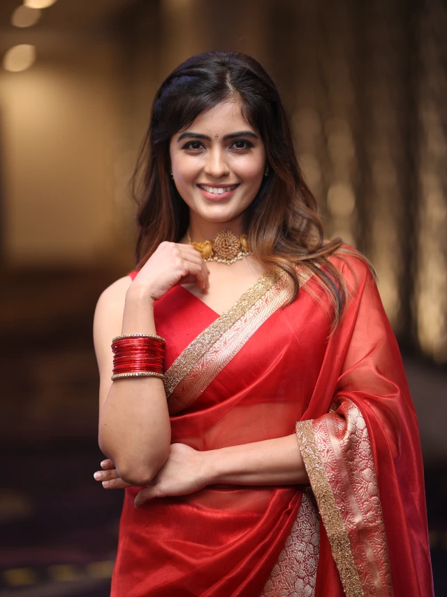 Amritha Aiyer Cute Looks in Saree