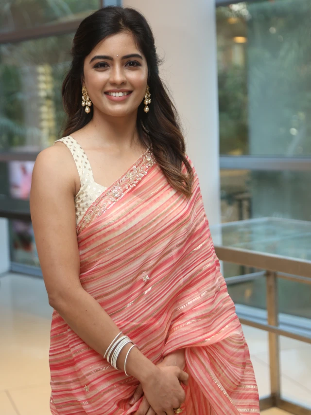Amritha Aiyer Cute Looks in Saree
