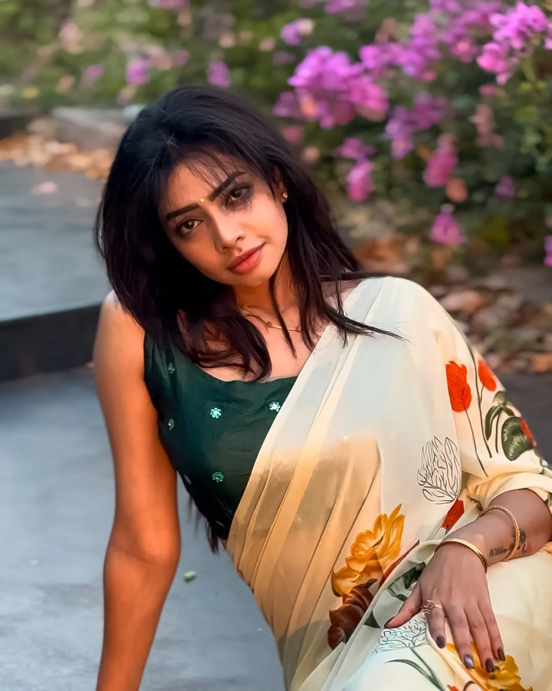 Anala Susmitha Stunning Looks in Saree