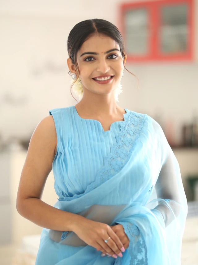 Ananya Nagalla Shows her Beauty in Saree at Srikakulam Sherlockholmes Promotions