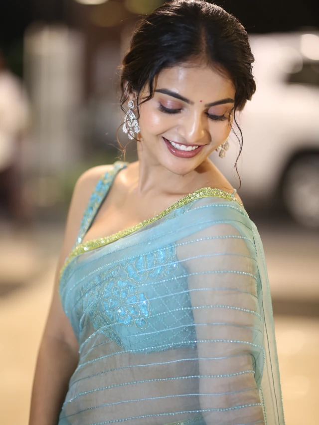 Ananya Nagalla Shows her Beauty in Saree at Srikakulam Sherlockholmes Promotions