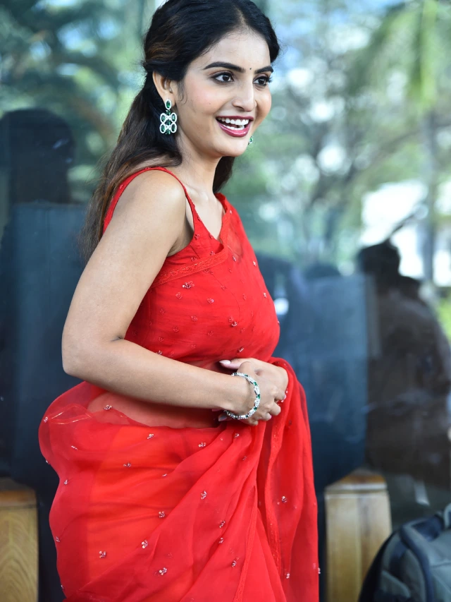 Ananya nagalla Awesome Looks in Red Saree