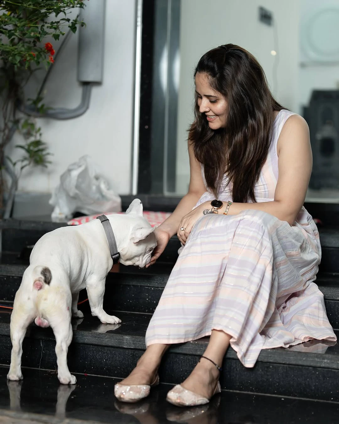 Anasuya Bharadwaj Shines in Night Lights